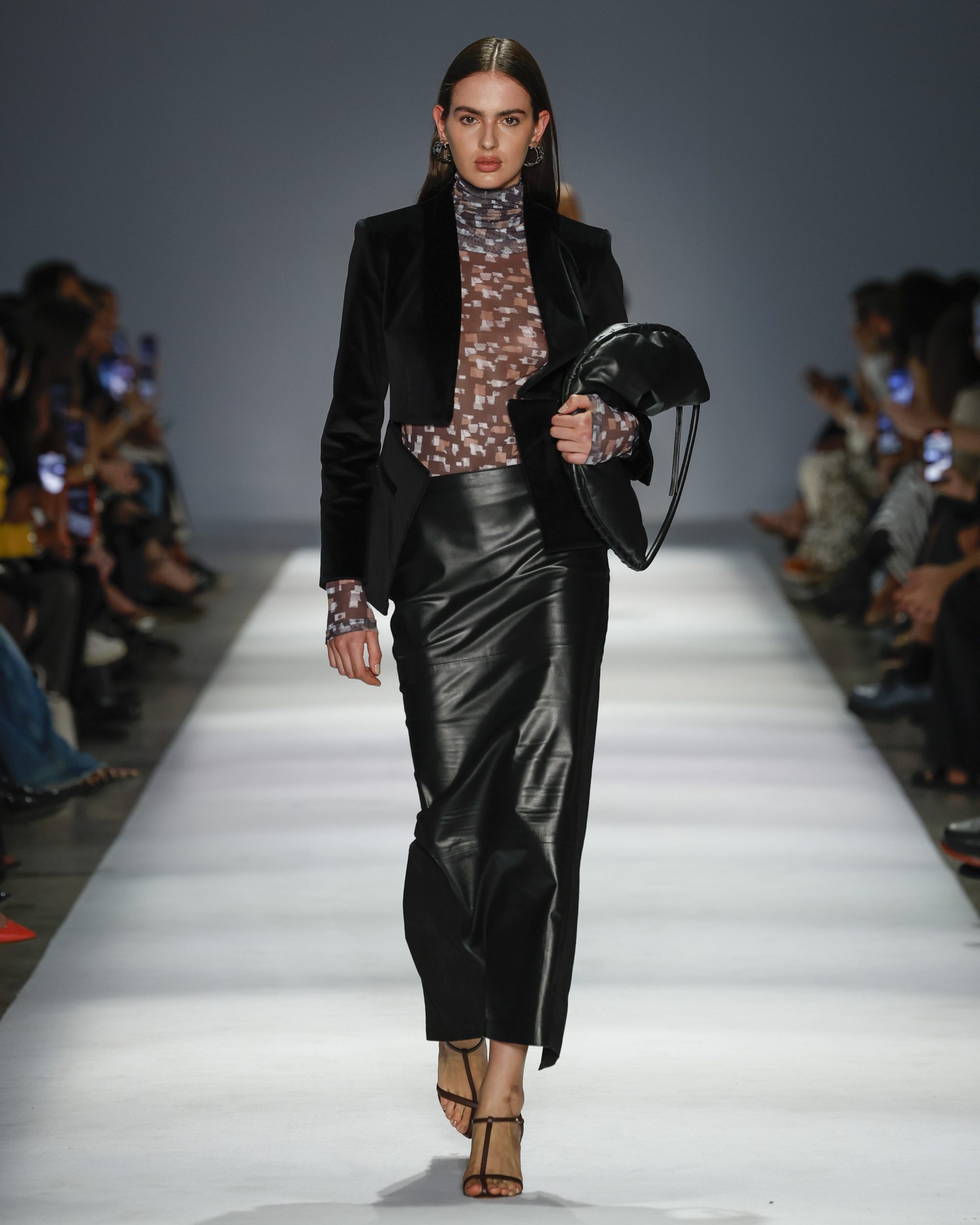 Lilly Sarti
SPFW N58


Foto: Zé Takahashi/ @agfotosite